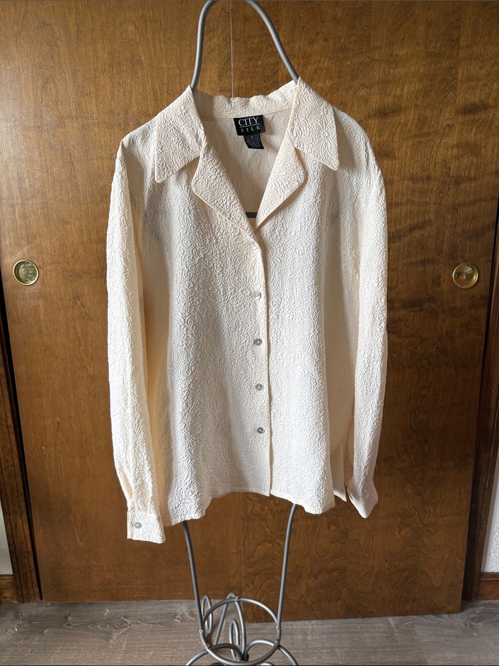 Women’s Silk Cream Textured Button-Up blouse